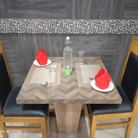 Variety Inn-2